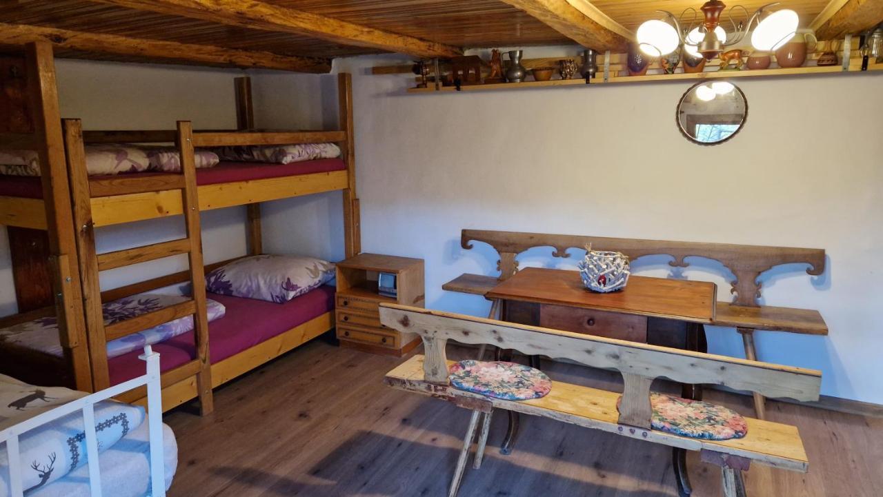 La Salasul Fermecat In Cheile Carasului Iabalcea Dış mekan fotoğraf
